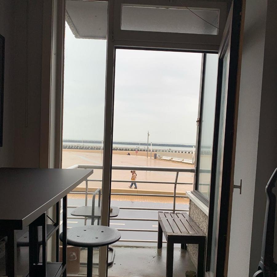 Ferienwohnung De Zeeheld Ostende Exterior foto